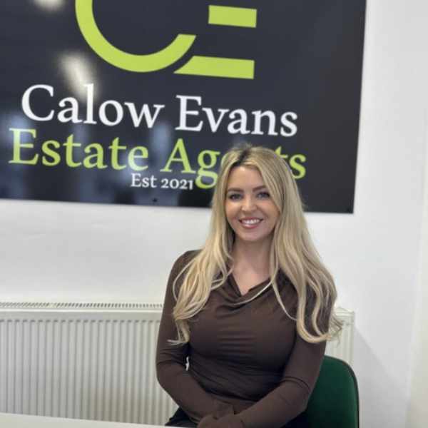 Nicola Blake, Sales Negotiator